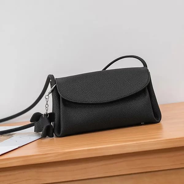 여성 소가죽 플랩백 코끼리백 7117-D 블랙 21x12x7cm 1개