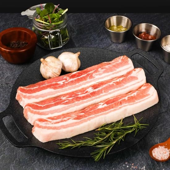 냉동 삼겹살 1kg  100g 470원