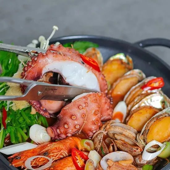 해물탕 칼국수