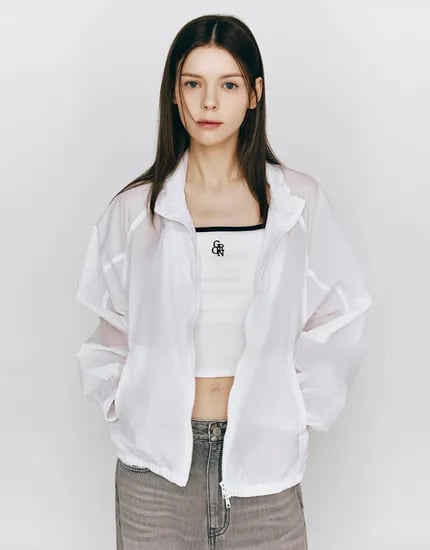 지오다노)넉넉핏 여름용 바람막이 27,370원 무배(에어컨/자외선막이용)