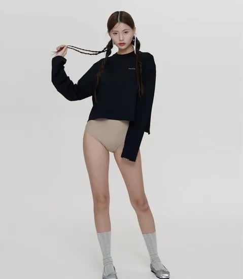 무신사) 래쉬가드 상의 뒷트임 15,120원