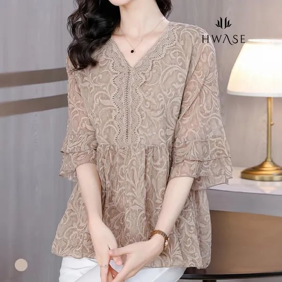 롯데온) 엔틱링클레이스 블라우스 21,300원