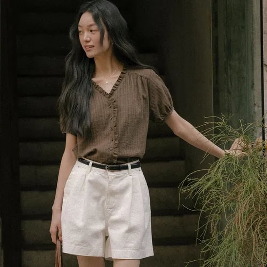 레이스 프릴 블라우스 브라운