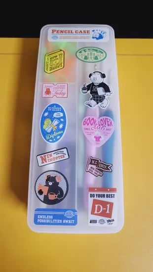 코바늘 하시는 분들 이거 사세요 2단 반투명필통 1000원