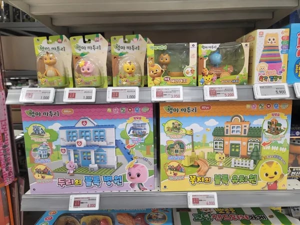 엄마까투리 피규어