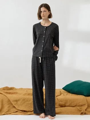 코즈넉 보어링 잠옷세트 29,393원