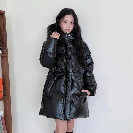 더데이걸 후드 글로시 미들 패딩