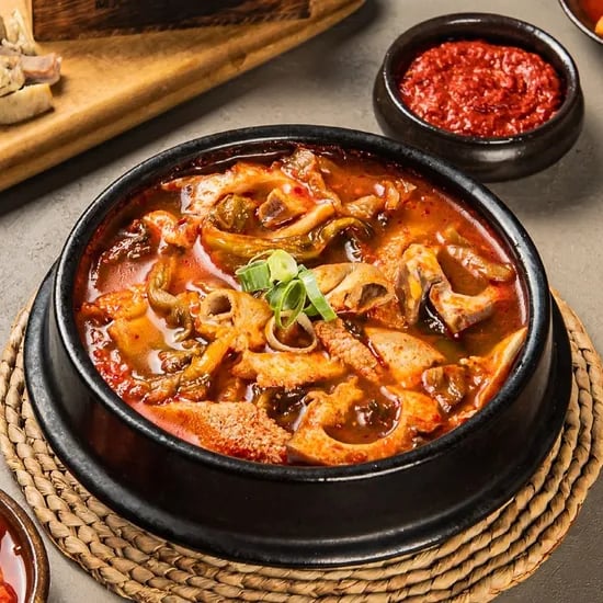 청담 따순둥 소내장탕 650g 3팩 외 다양