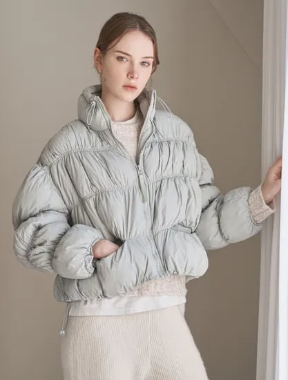 하이넥 집업 밑단 스트링 패딩 점퍼 39,900원