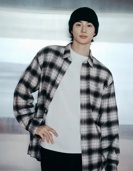 변우석 플란넬 체크 셔츠