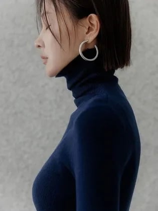 메무아 롤링 슬림 하이넥 니트