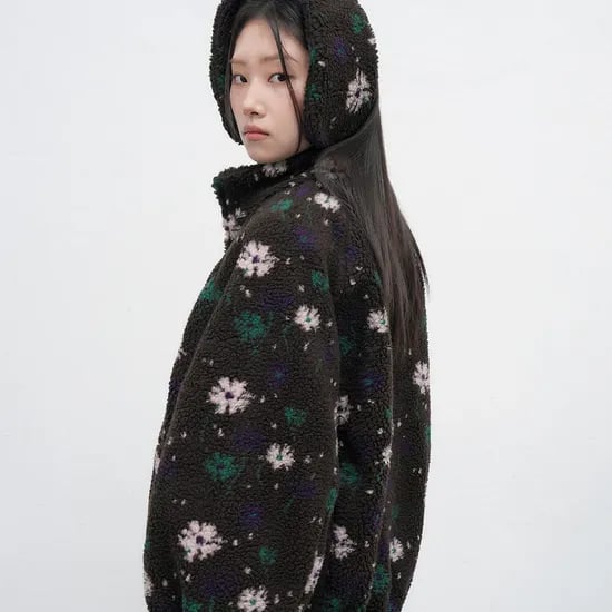 제너럴아이디어 플라워 패턴 플리스 점퍼