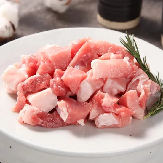 유황한돈 찌개용 카레용 냉장 돼지고기 300g 4팩