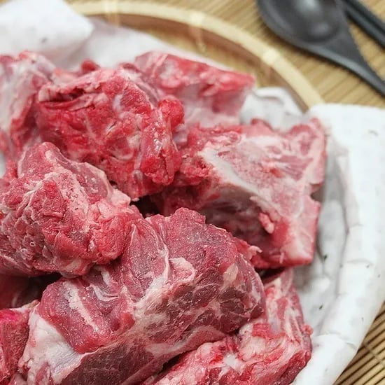 국내산 암퇘지 등뼈 2Kg + 2Kg (총 4kg) 15920원