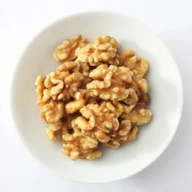 캘리포니아 햇 호두 1/4태 1kg 25년산 12,990원 무배