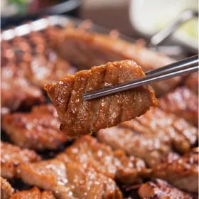 국내산 뼈없는 한돈 양념갈비 300g 3팩 총 900g 13,100원 무배