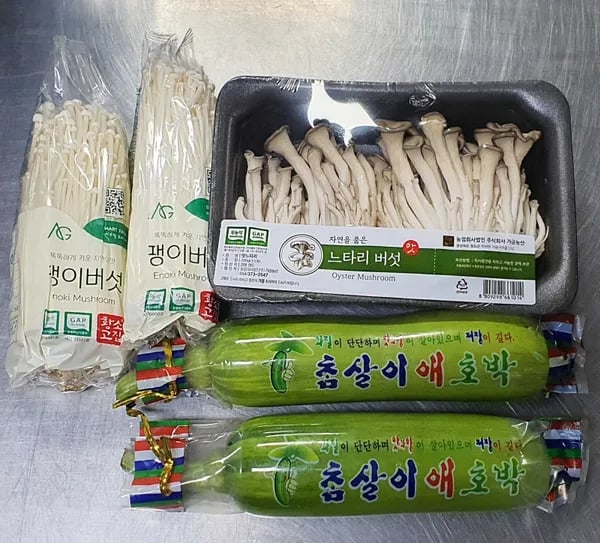 팽이버섯 2 애호박 2 느타리버섯