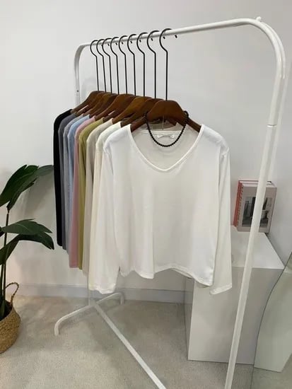 씨샵인더룸 바고 베이직 브이넥 루즈핏 긴팔 티셔츠
