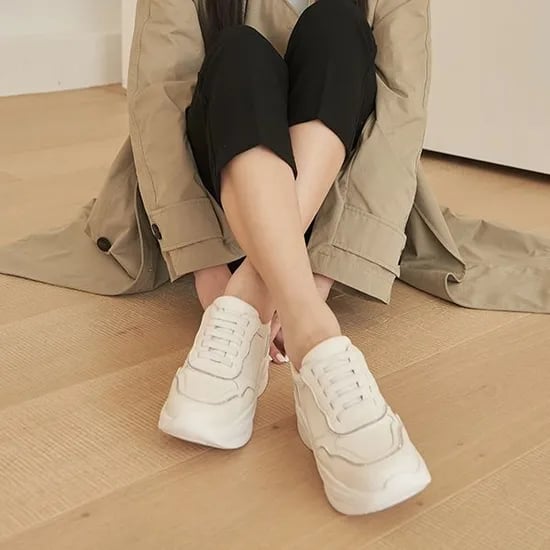 미소페 스니커즈