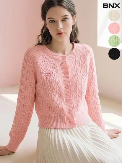 BNX 리본 자수 꽈배기 라운드 가디건 21,900원