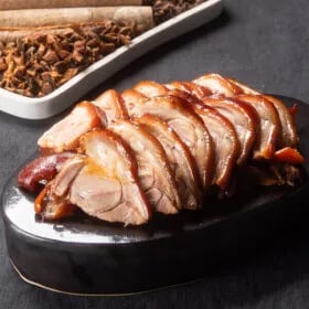 누리푸드 순살 슬라이스 족발 300g 2팩+새우젓 12,980원