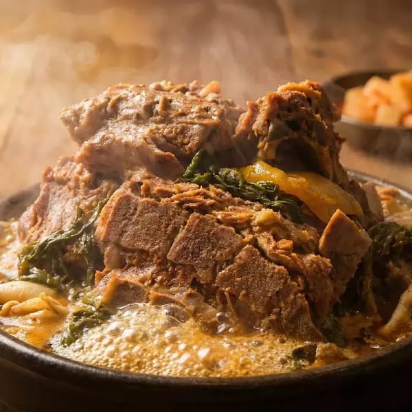 정직한 우거지 감자탕 밀키트 4.7kg+라면사리 18,170원