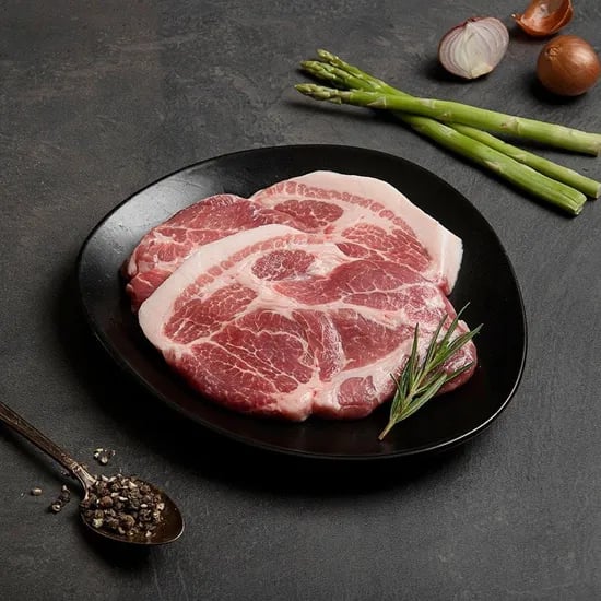 국내산 한돈 목살 1kg 구이용/수육용 15,900원