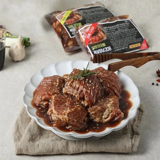롯데온)갈비아저씨 돼지왕구이 돼지갈비맛  양념갈비 300g 10팩 28900원
