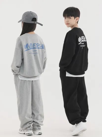 유니버셜 맨투맨&조거 팬츠 셋업 2color  32,215원