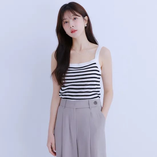로엠 스트라이프 나시 스웨터 RMKAE25R02
