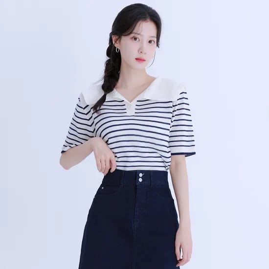 로엠 카라 스트라이프 반팔 스웨터 RMKAE26R99