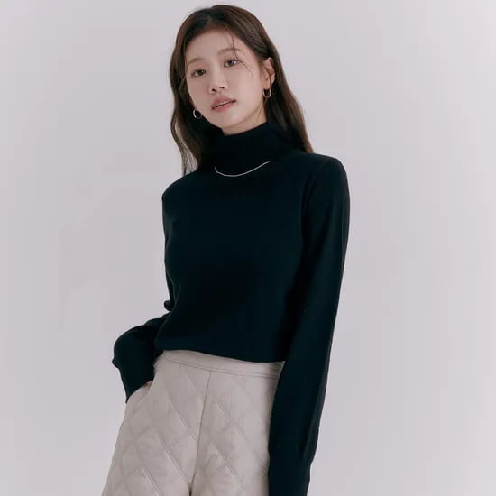 로엠 베이직 터틀넥 RMKAE4TR03