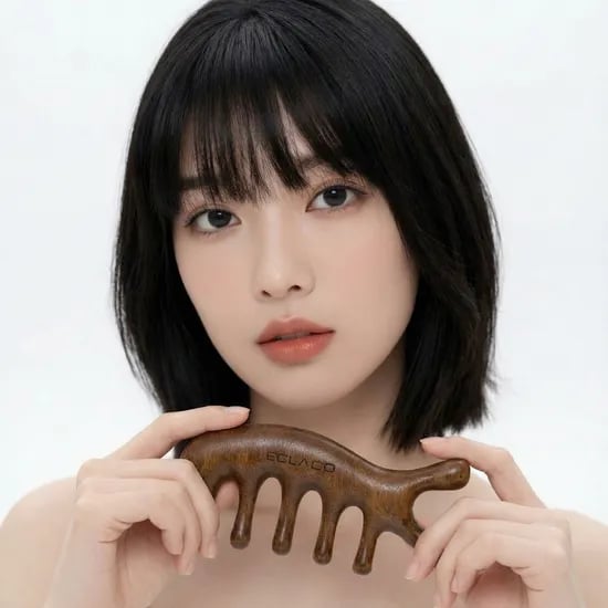 에끌라두 골든 샌달우드 괄사(빗모양 페이스바디 마사지괄사)