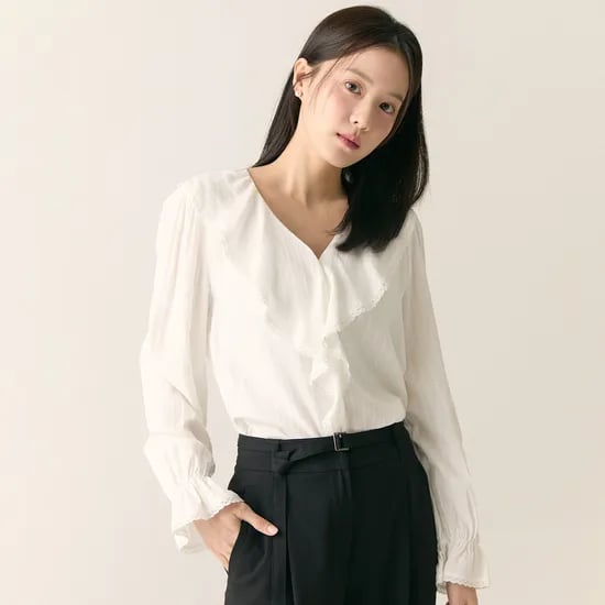 로엠 러플 블라우스 RMBLF23R11