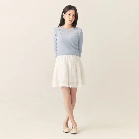 로엠 소재변형 미니 스커트 RMWHF23R12