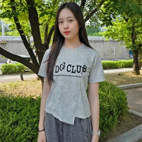 더데이걸 피스피스 절개티 TGRA25507