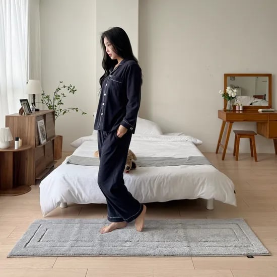 디아르 프리미엄 극세사 주방 매트 욕실 화장실 현관 침실 발매트 그레이, 50x180cm