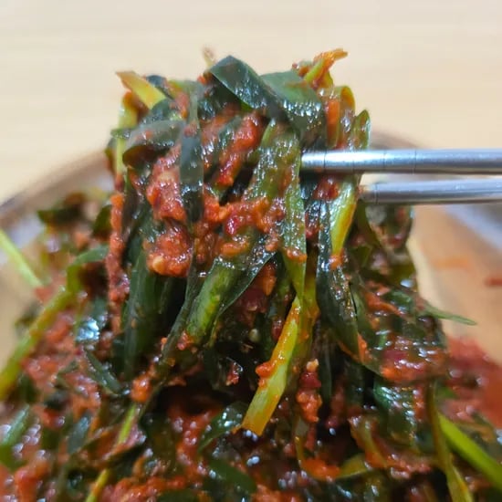 전라도 여수 부추김치 1kg 정구지 김치