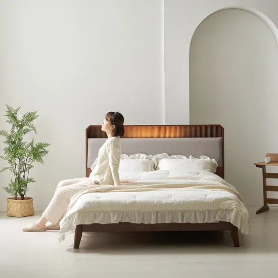 산더 템바보드 LED조명 원목 패브릭 침대 프레임 (Q/K/LK/EK)