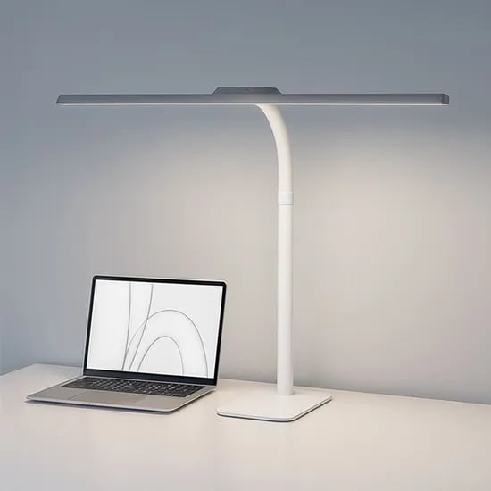 스피아노 테드 PRO LED 화이트 와이드 스탠드 안티 블루라이트 집게형/데스크형
