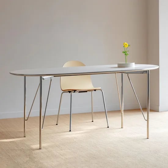 Plato Oval Table