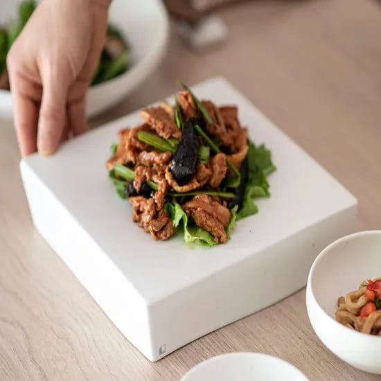 순수무광 정사각굽접시 S,M