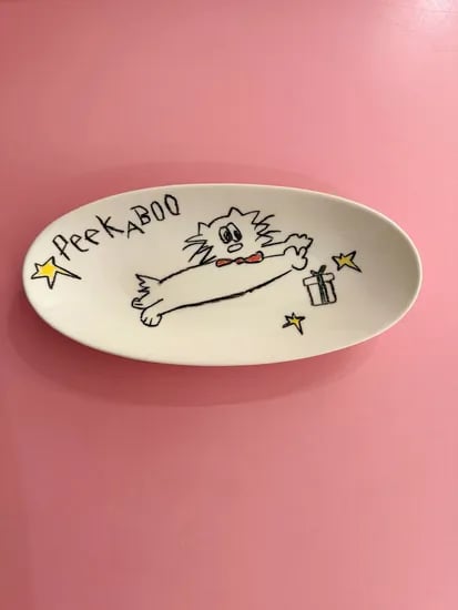 피카부 플레이트(PEEKABOO PLATE)