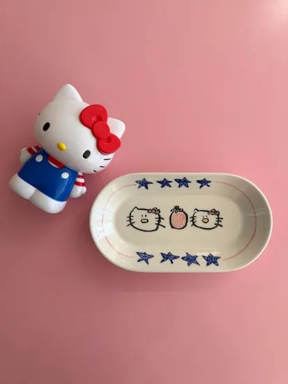 티티 타원 플레이트(TITTY OVAL PLATE)