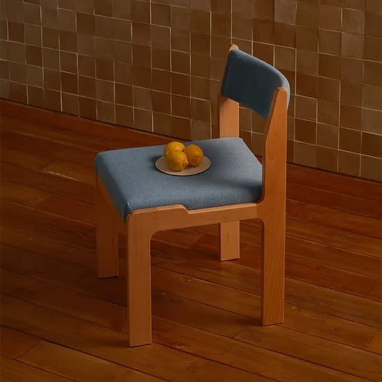 LEAN CHAIR 의자