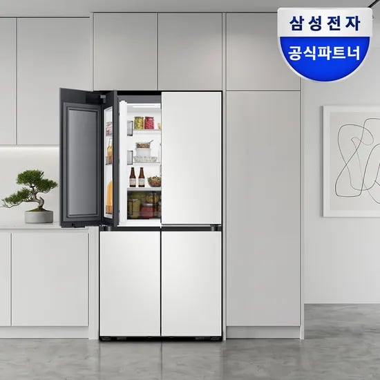 삼성 비스포크 4도어 RM70F63M2A 키친칫 냉장고 코타화이트
