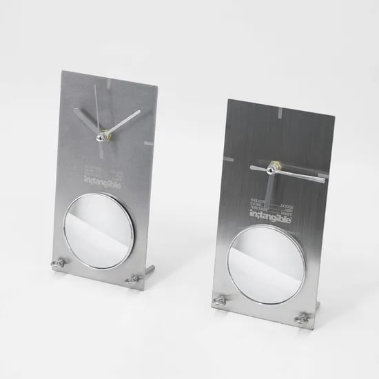 evoke time ; table 무소음 쇠테리어 탁상시계