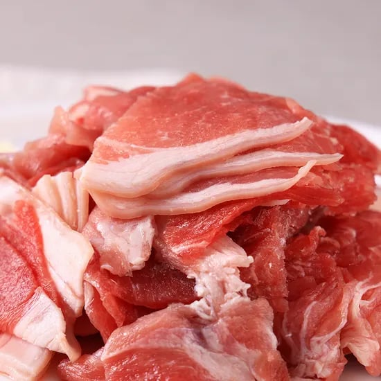 한돈 앞다리살 불고기용/찌개용/수육용 1kg 100g 당 990원 (6,400원/3,500원)7