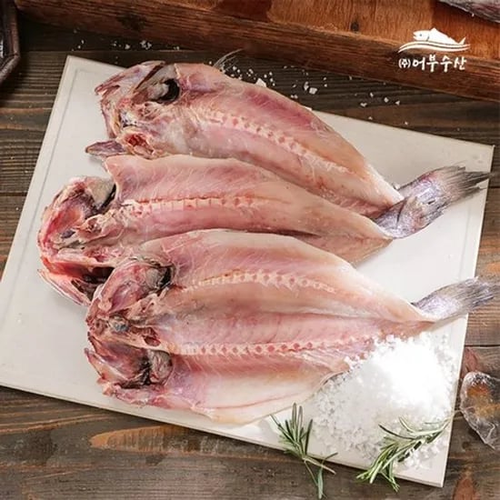 여수 국내산 반건조 민어 230g 이상 10미 (47,840원/무료)