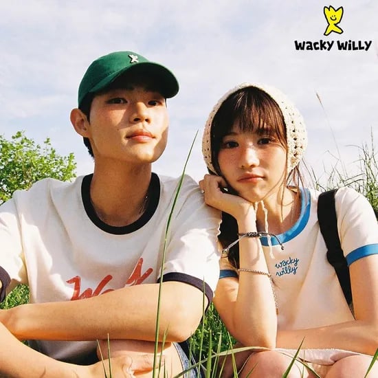 와키윌리 그래픽 키키 와펜 반팔 티셔츠